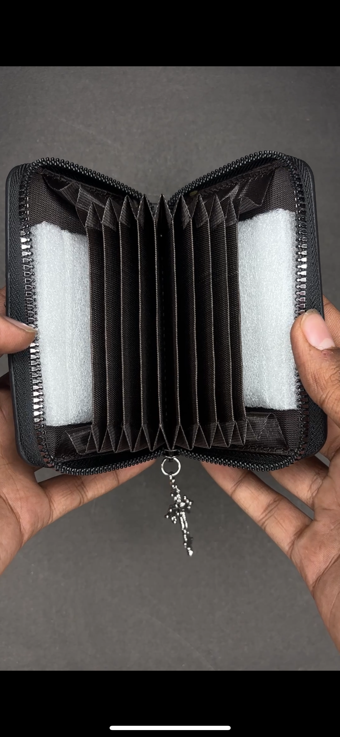 CH LEATHER WALLET PRO