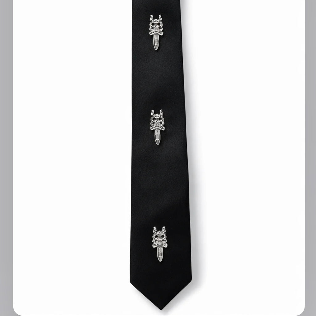 CH TIE WHITE 4 CHARMS