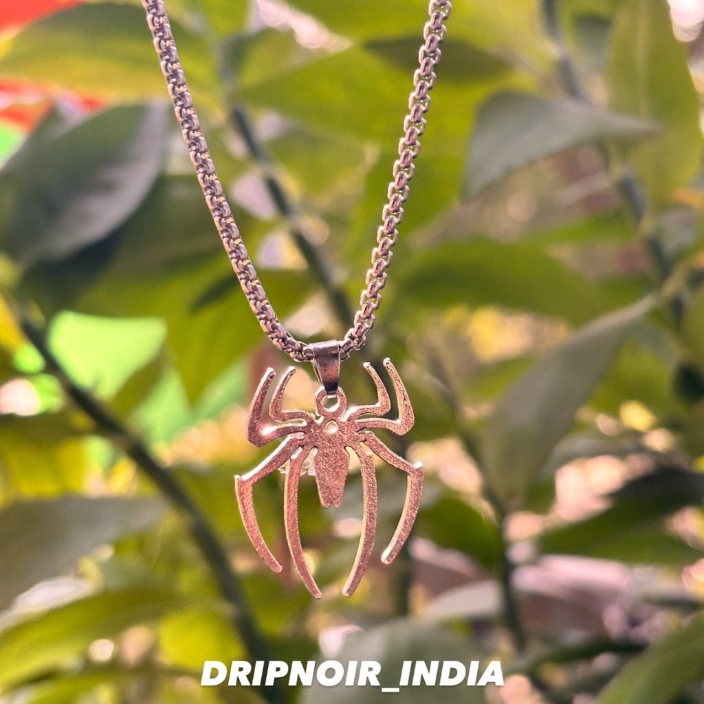 SPIDER PENDANT W stainless steel chain