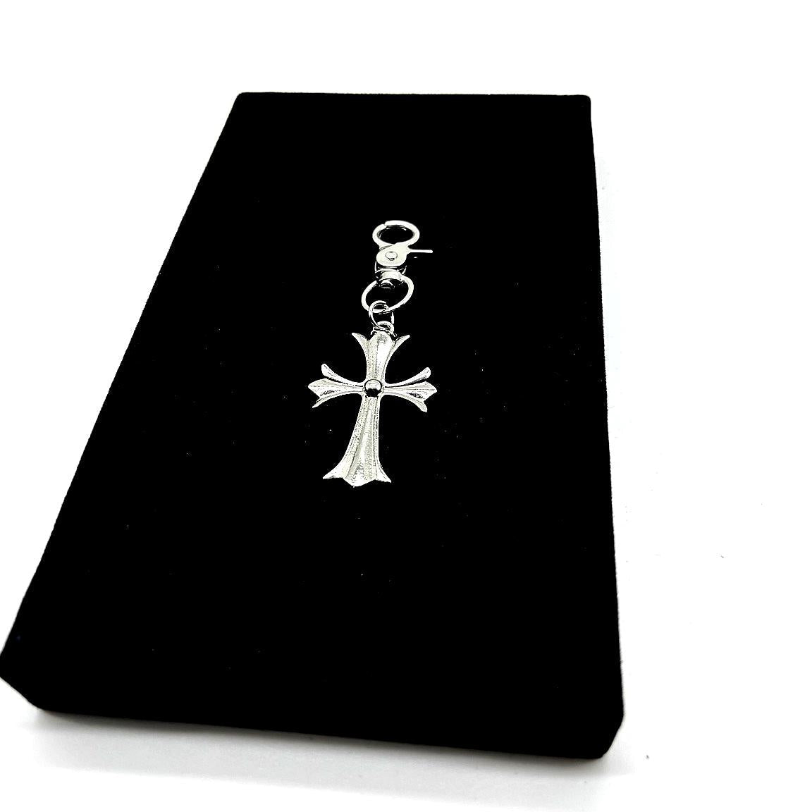 CROSS PENDANT HOOK | Gothic Accessories by DRIPNOIR